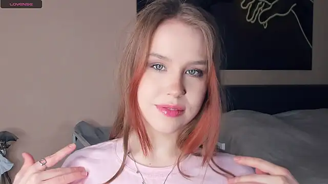 MaliaBourraine online show from February 28, 2026, 7:19 am