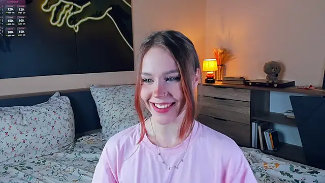 MaliaBourraine online show from March 7, 2026, 7:15 am