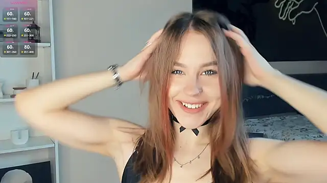 MaliaBourraine online show from April 26, 2026, 7:27 am