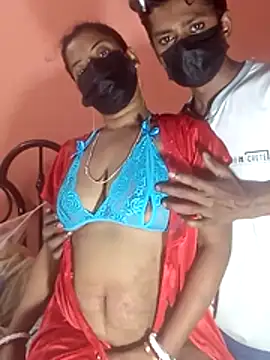 Snapshot of pussybebi chatting on February 28, 2026, 6:18 pm pussybebi online show from February 28, 2026, 6:18 pm