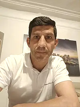 Casianantoonnio online show from October 6, 2025, 8:53 pm