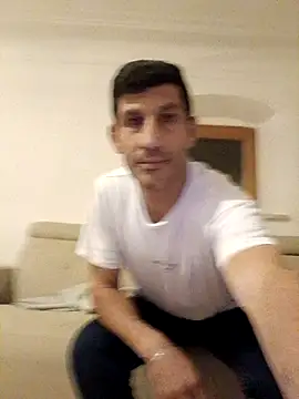 Casianantoonnio online show from September 29, 2025, 9:42 pm