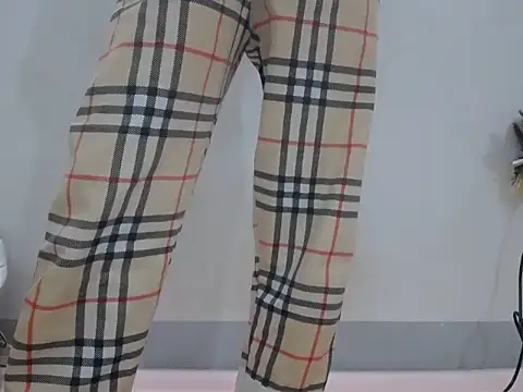 Hannie 26 online show from October 23, 2025, 1:21 pm