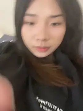 -Tania- online show from October 17, 2025, 8:17 am