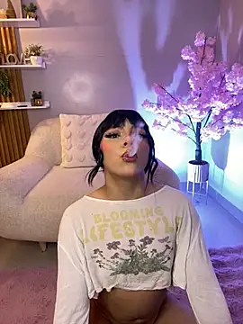 Snapshot of yessdaddy__ chatting on September 20, 2025, 11:48 am yessdaddy online show from September 20, 2025, 11:48 am