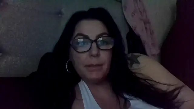 Snapshot of Rileyxxx69 chatting on May 15, 2026, 11:03 pm Rileyxxx69 online show from May 15, 2026, 11:03 pm