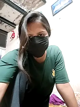 Snapshot of soni_megwal chatting on April 4, 2026, 12:12 pm soni megwal online show from April 4, 2026, 12:12 pm