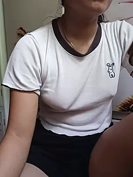 phuongxinhxan online show from July 14, 2026, 1:38 am