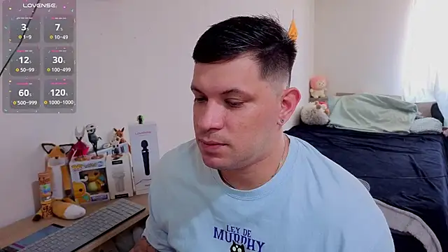 ryden 01 online show from November 8, 2025, 4:32 pm