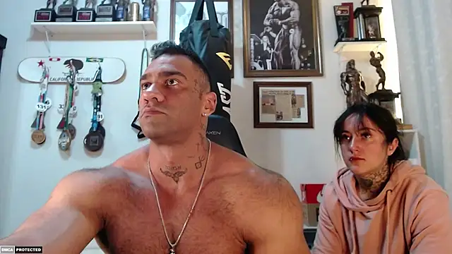 henryhadesflirt online show from October 4, 2025, 5:20 am