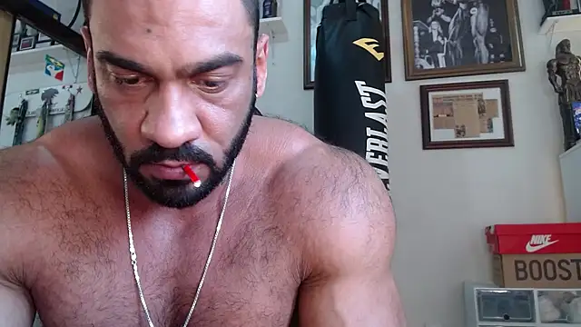 henryhadesflirt online show from April 5, 2026, 11:39 am