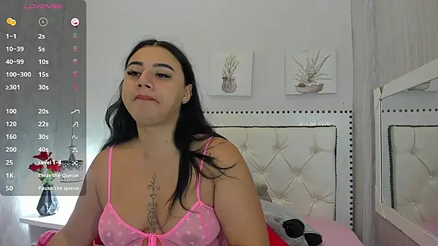 Snapshot of _jade_01 chatting on June 2, 2026, 1:33 pm jade 01 online show from June 2, 2026, 1:33 pm
