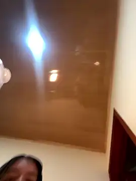 Aphrill online show from December 16, 2025, 8:13 pm