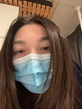 Snapshot of fioralba chatting on March 4, 2026, 11:12 pm fioralba online show from March 4, 2026, 11:12 pm