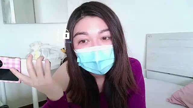 Snapshot of fioralba chatting on March 9, 2026, 12:20 pm fioralba online show from March 9, 2026, 12:20 pm