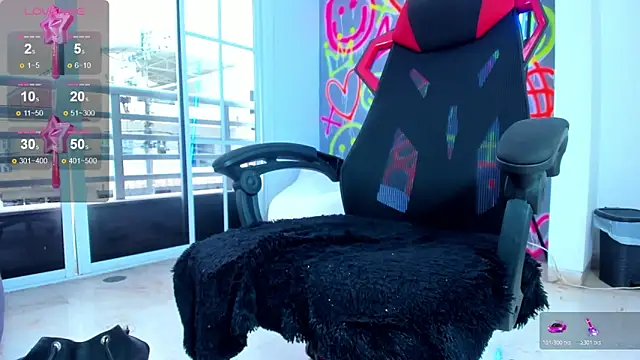 Snapshot of ZOE_ROSE4 chatting on December 2, 2025, 2:30 pm ZOE ROSE4 online show from December 2, 2025, 2:30 pm