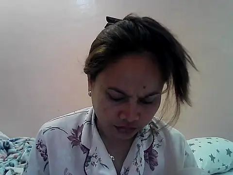 Amarrahlyn online show from October 9, 2025, 9:37 pm