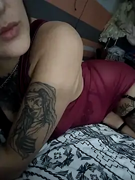 Snapshot of Lilbaby1313 chatting on November 25, 2025, 10:37 am Lilbaby1313 online show from November 25, 2025, 10:37 am