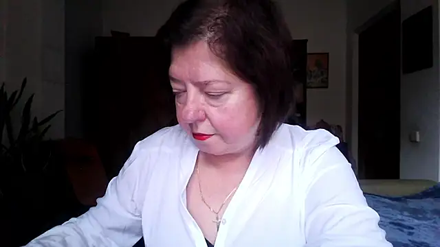 Violet Pulse online show from November 2, 2025, 11:48 am