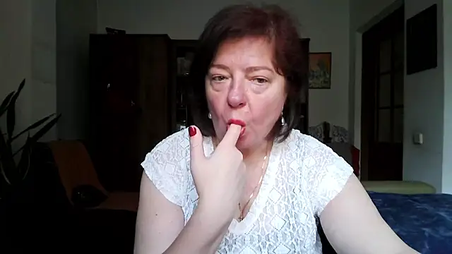 Violet Pulse online show from June 18, 2026, 9:14 am