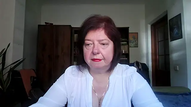 Violet Pulse online show from May 7, 2026, 9:56 am