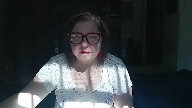 Violet Pulse online show from August 7, 2026, 6:41 am