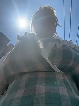 Snapshot of RonnieKiss chatting on February 22, 2026, 5:10 am RonnieKiss online show from February 22, 2026, 5:10 am