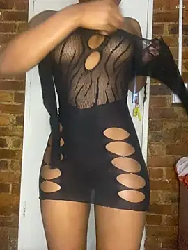 Snapshot of 21shazzy chatting on February 10, 2026, 2:21 am 21shazzy online show from February 10, 2026, 2:21 am