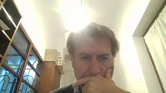 Snapshot of sayeaprayer65 chatting on November 10, 2025, 12:21 pm sayeaprayer65 online show from November 10, 2025, 12:21 pm