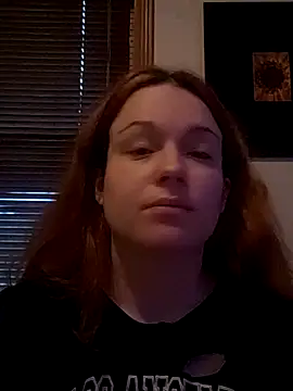 Snapshot of bigbutttmilf chatting on September 24, 2025, 11:39 am bigbutttmilf online show from September 24, 2025, 11:39 am