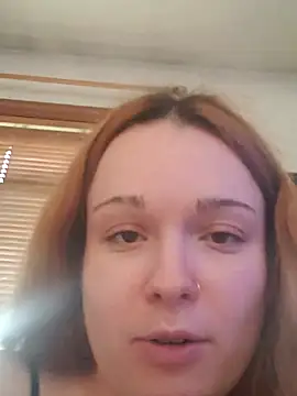 Snapshot of bigbutttmilf chatting on September 19, 2025, 10:36 pm bigbutttmilf online show from September 19, 2025, 10:36 pm