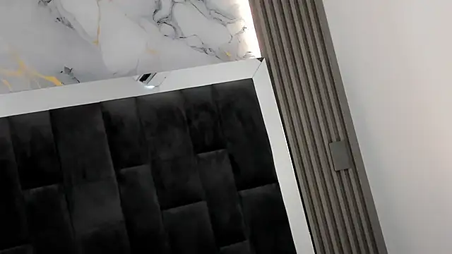 Snapshot of Little_liam chatting on November 14, 2025, 7:50 pm Little liam online show from November 14, 2025, 7:50 pm