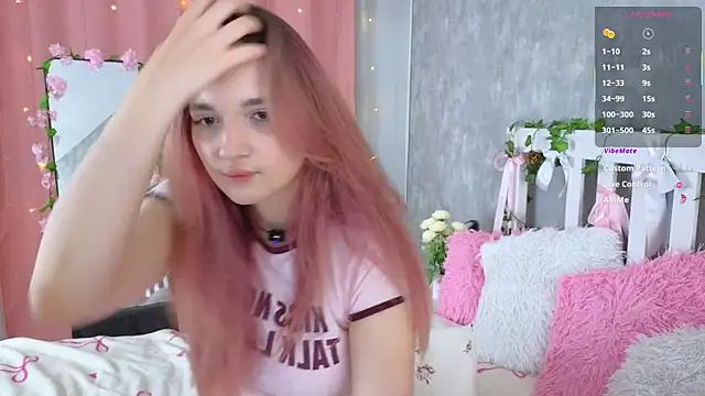 vivyboo111 online show from July 21, 2026, 7:26 pm