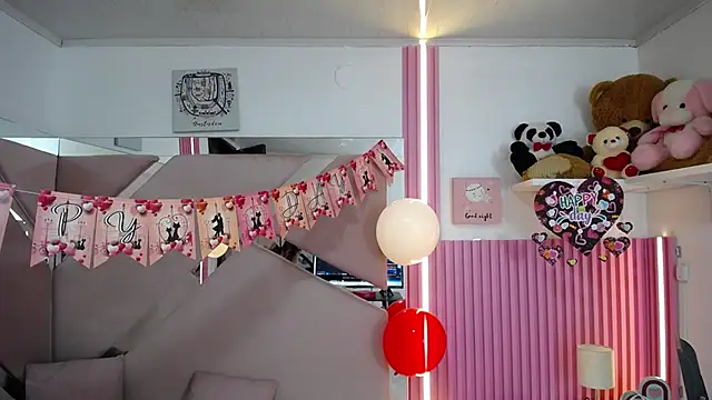 oblivionlove online show from February 11, 2026, 2:17 pm