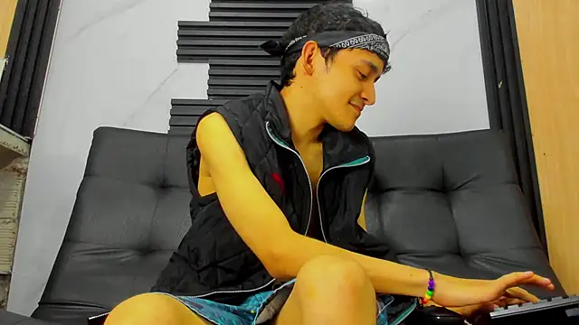 Amun obsidian online show from October 17, 2025, 12:18 pm