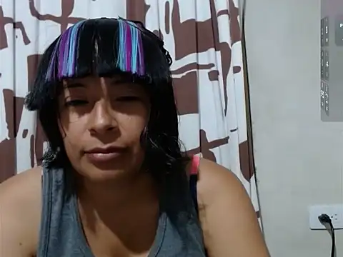 Snapshot of Acelinrose chatting on March 26, 2026, 1:04 am Acelinrose online show from March 26, 2026, 1:04 am