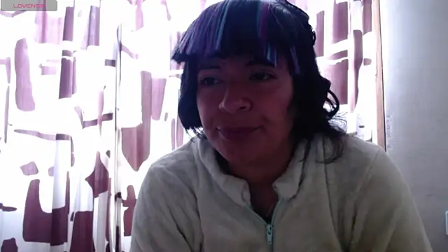 Acelinrose online show from August 3, 2026, 12:55 pm