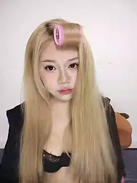 -Bianca- online show from February 2, 2026, 2:49 pm