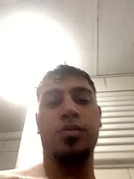 Snapshot of astoperaa chatting on January 10, 2026, 6:03 pm astoperaa online show from January 10, 2026, 6:03 pm