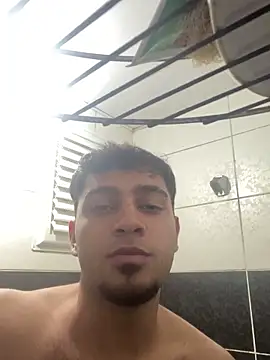 Snapshot of astoperaa chatting on December 22, 2025, 7:14 pm astoperaa online show from December 22, 2025, 7:14 pm