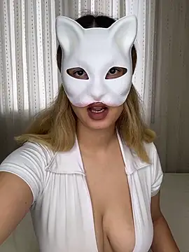 aliandmelisa online show from October 3, 2025, 11:45 am