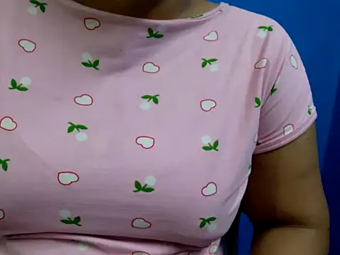 tamilqueenbaby online show from October 27, 2025, 11:33 am