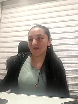 Alisson Stonee online show from February 4, 2026, 11:33 pm