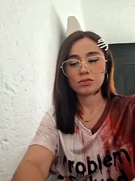 Snapshot of Akane24 chatting on November 1, 2025, 8:25 pm Akane24 online show from November 1, 2025, 8:25 pm