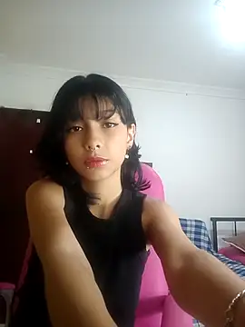 xoxo milk online show from September 24, 2025, 2:45 pm