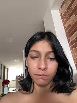 Snapshot of xoxo_milk chatting on March 20, 2026, 5:25 pm xoxo milk online show from March 20, 2026, 5:25 pm