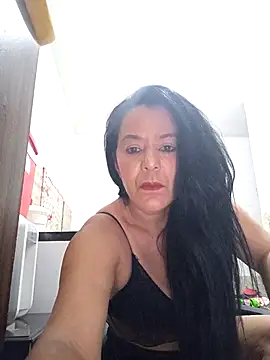 lucineia7 online show from September 24, 2025, 4:41 am