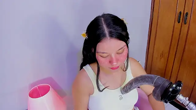 Snapshot of mia_celezte chatting on February 20, 2026, 11:45 am mia celezte online show from February 20, 2026, 11:45 am