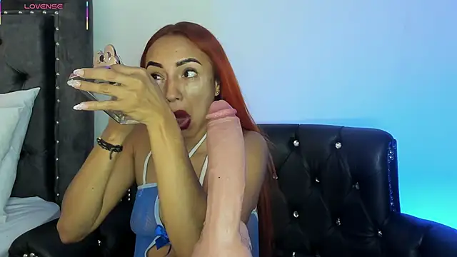 Snapshot of Kelseyfoxy_ chatting on May 27, 2026, 12:34 pm Kelseyfoxy online show from May 27, 2026, 12:34 pm