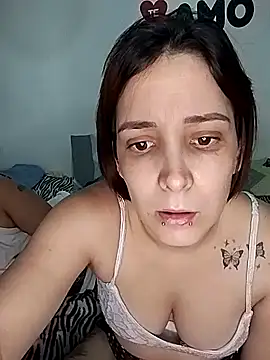 catperigosa online show from November 1, 2025, 10:47 pm